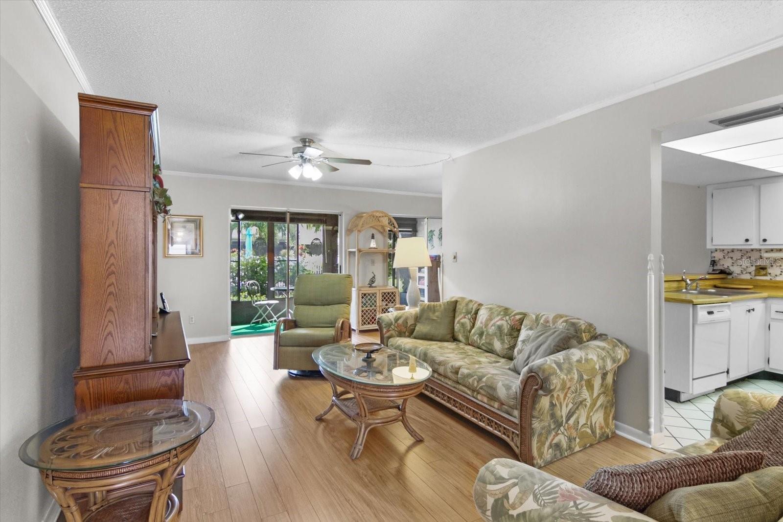 Listing Image #5