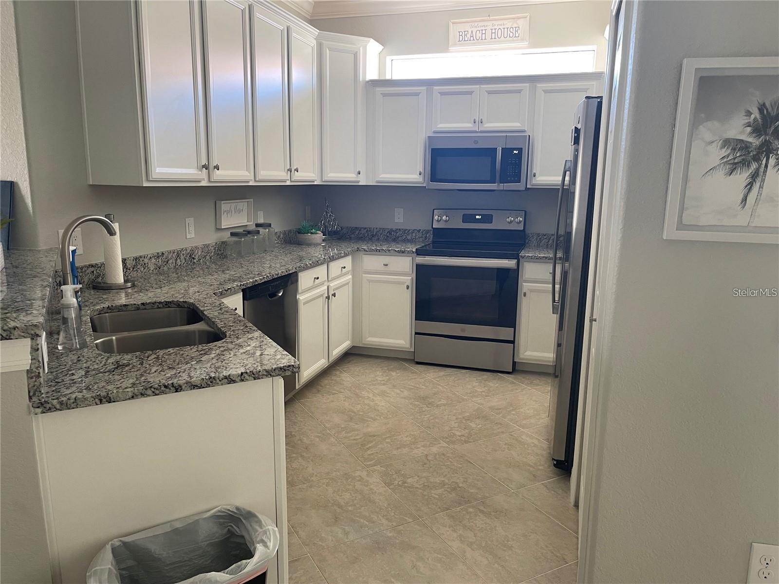 Listing Image #5
