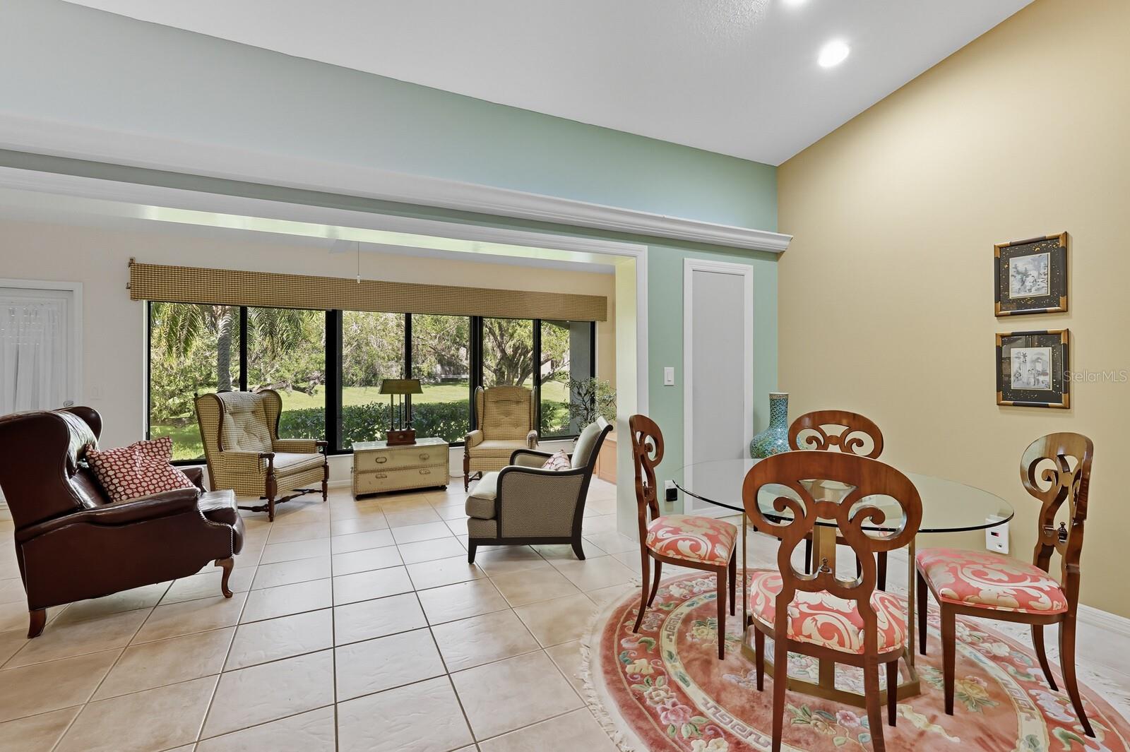 Listing Image #8