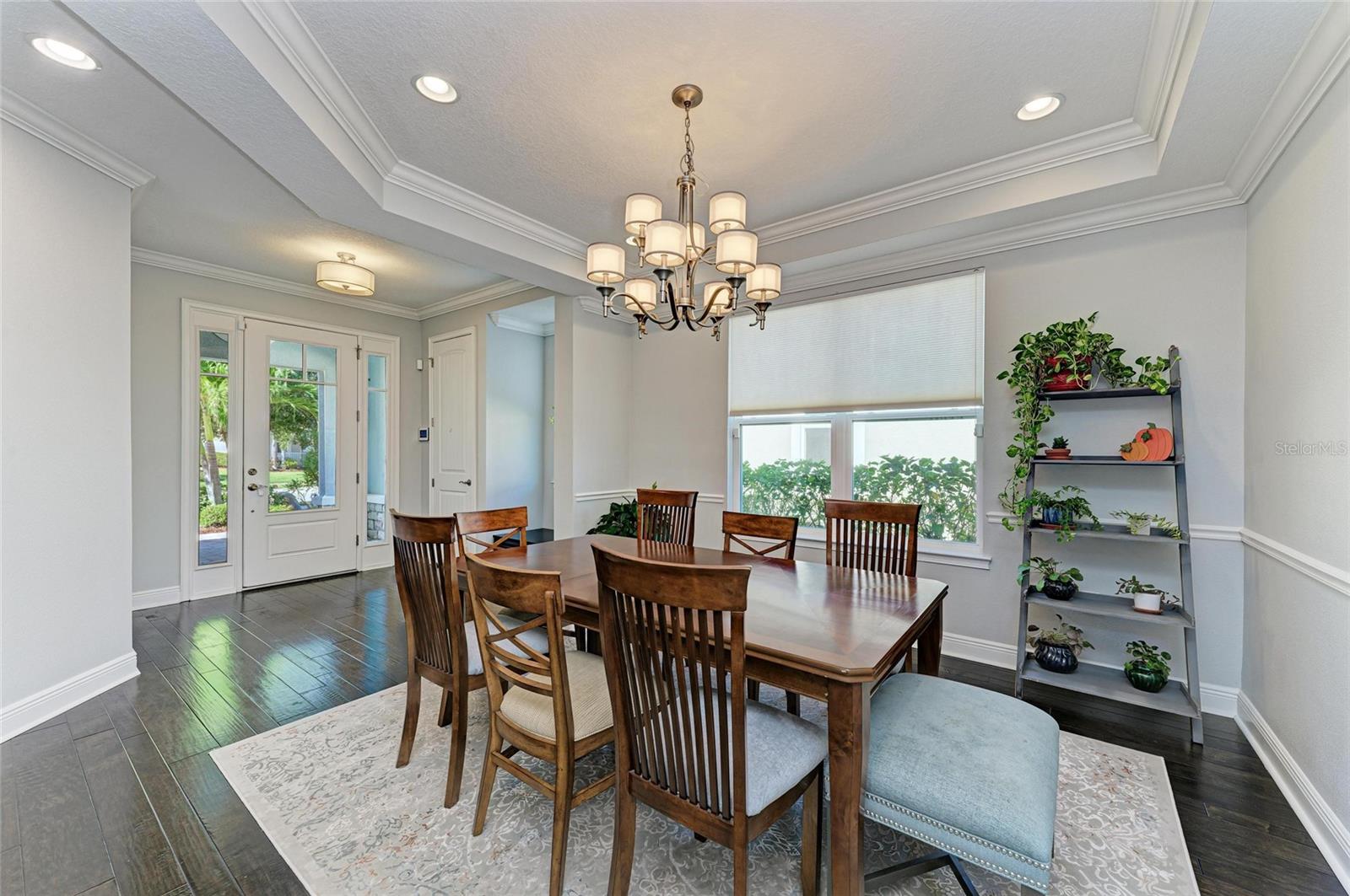Listing Image #11