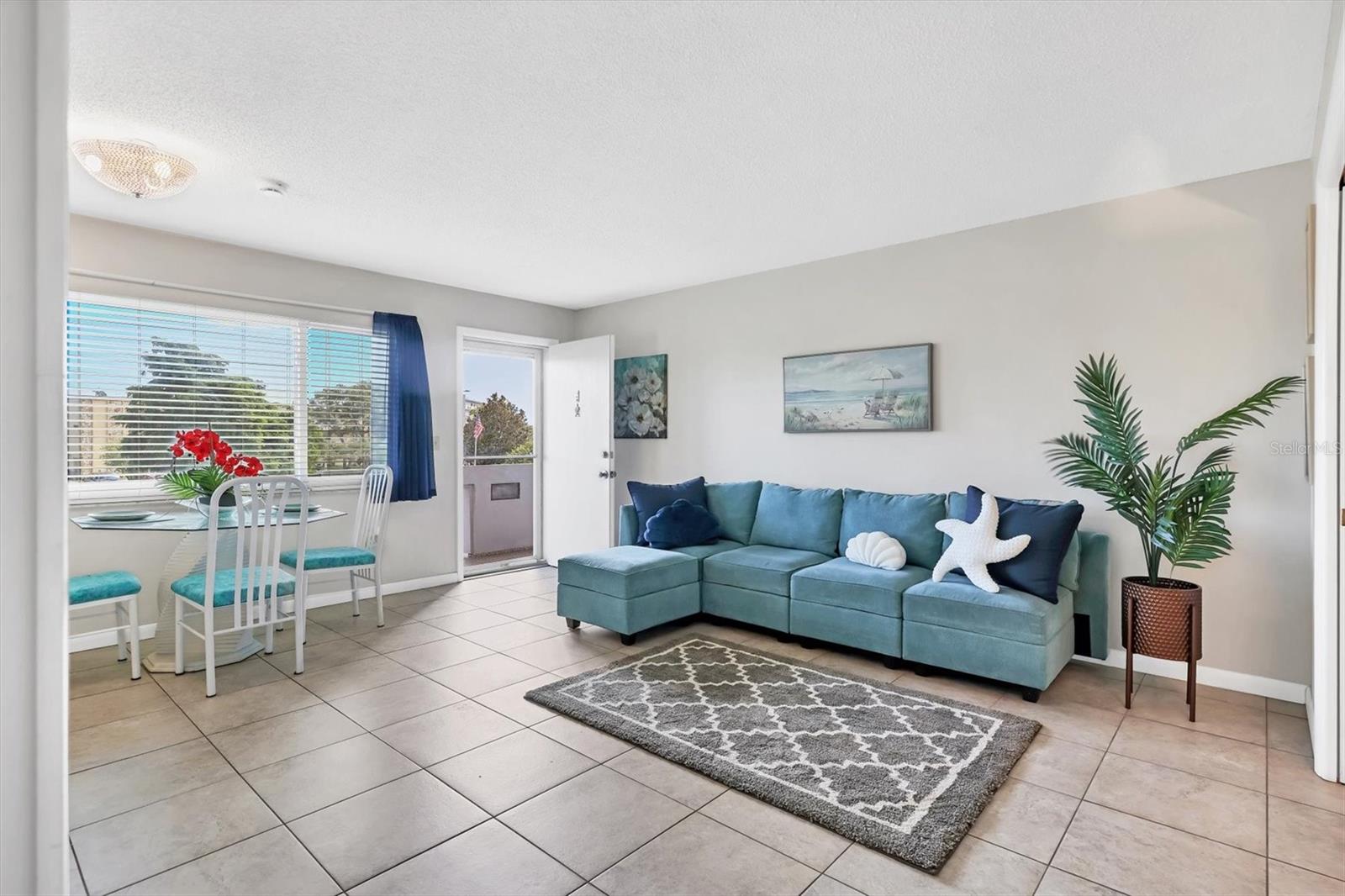 Listing Image #8