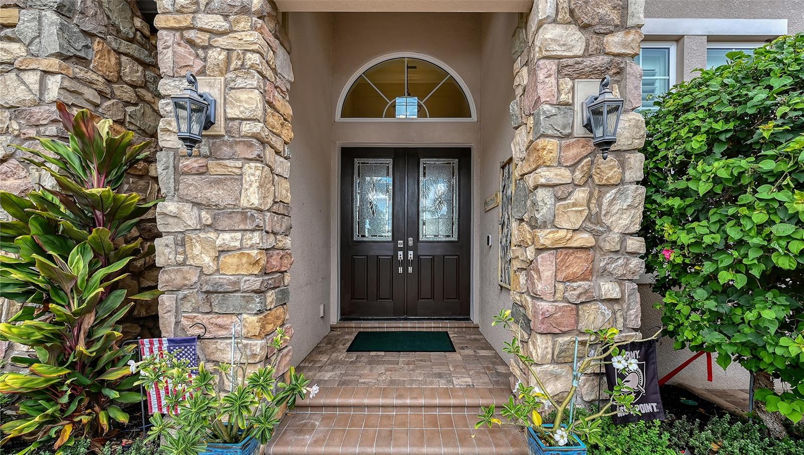 Listing Image #8