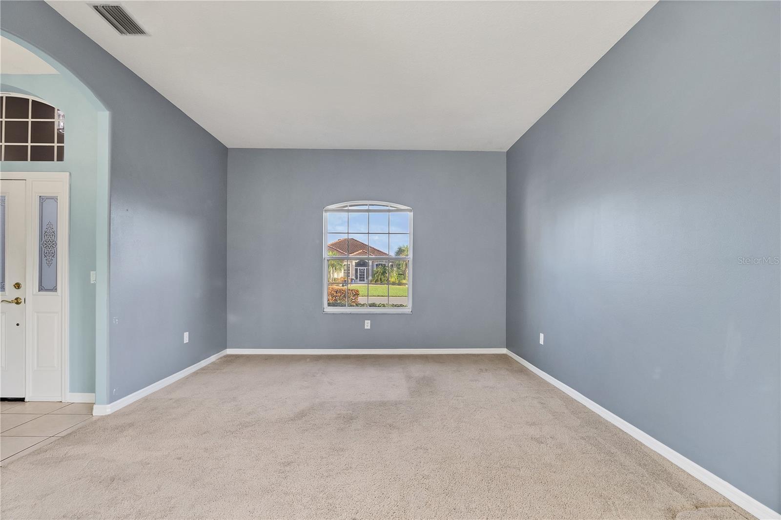 Listing Image #6