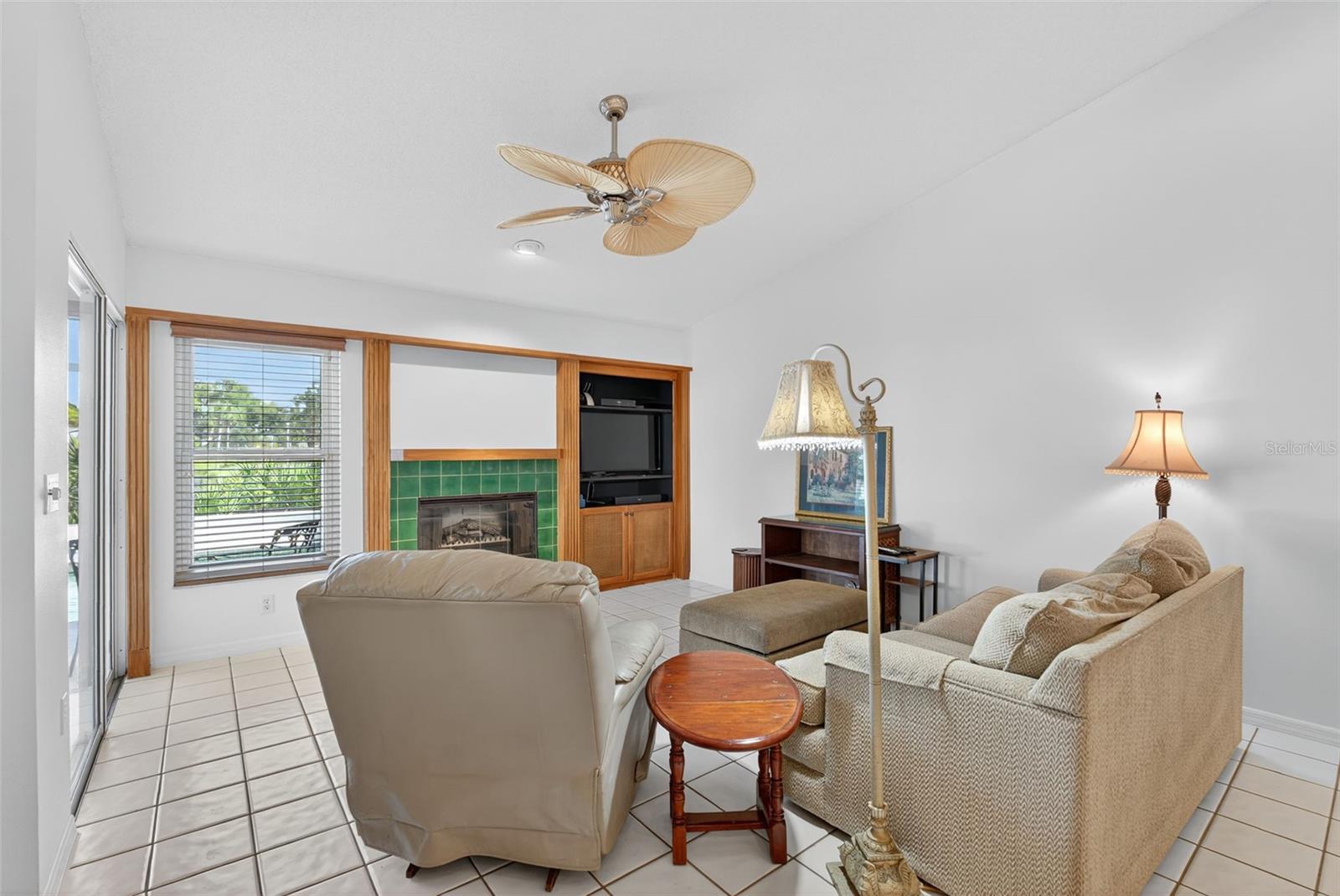 Listing Image #13