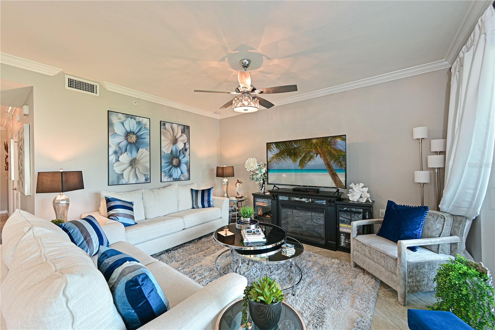 Listing Image #5