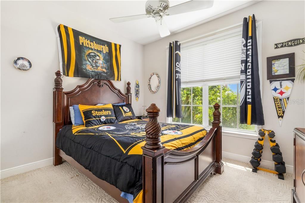 Listing Image #12