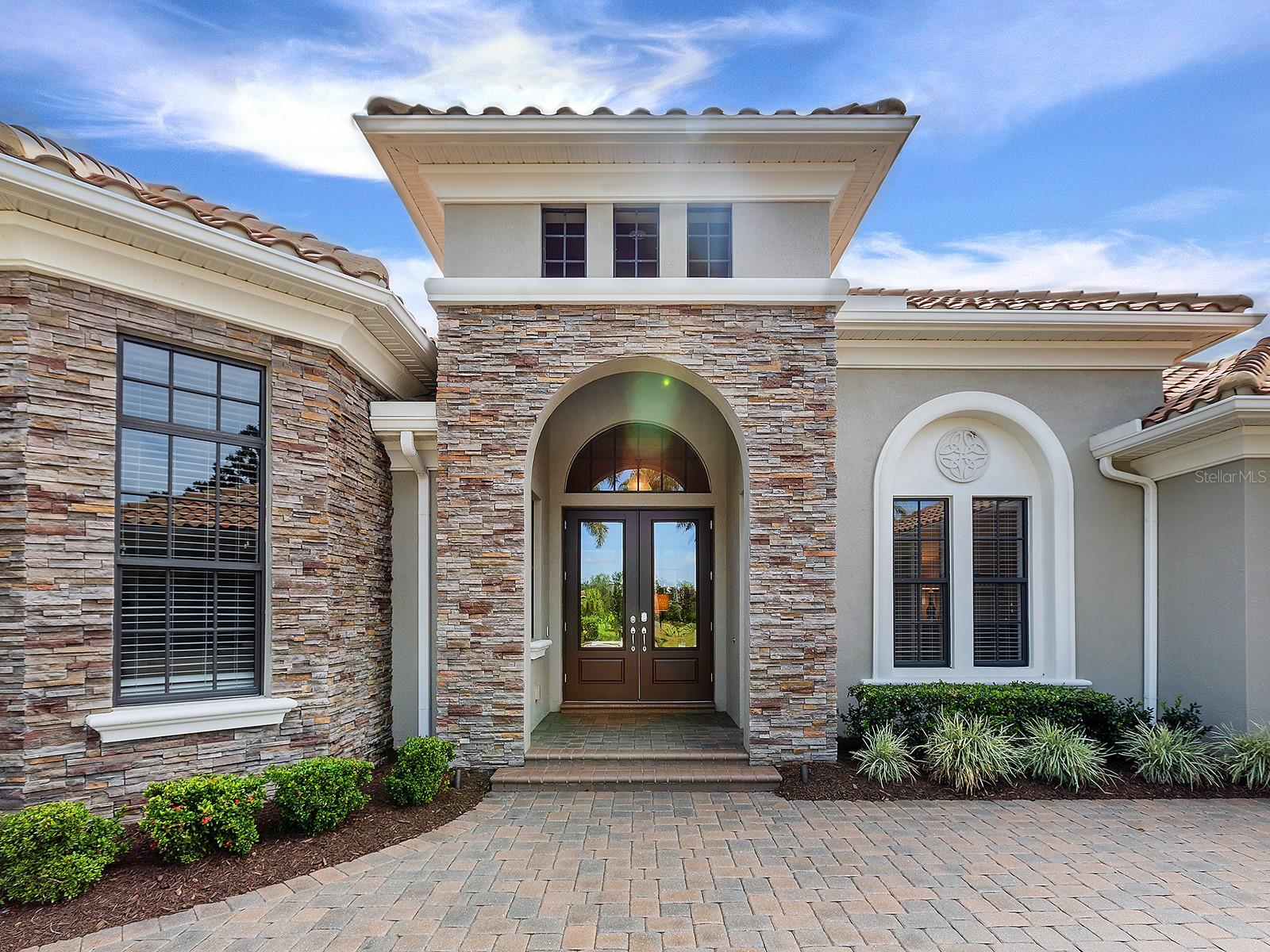 Listing Image #15