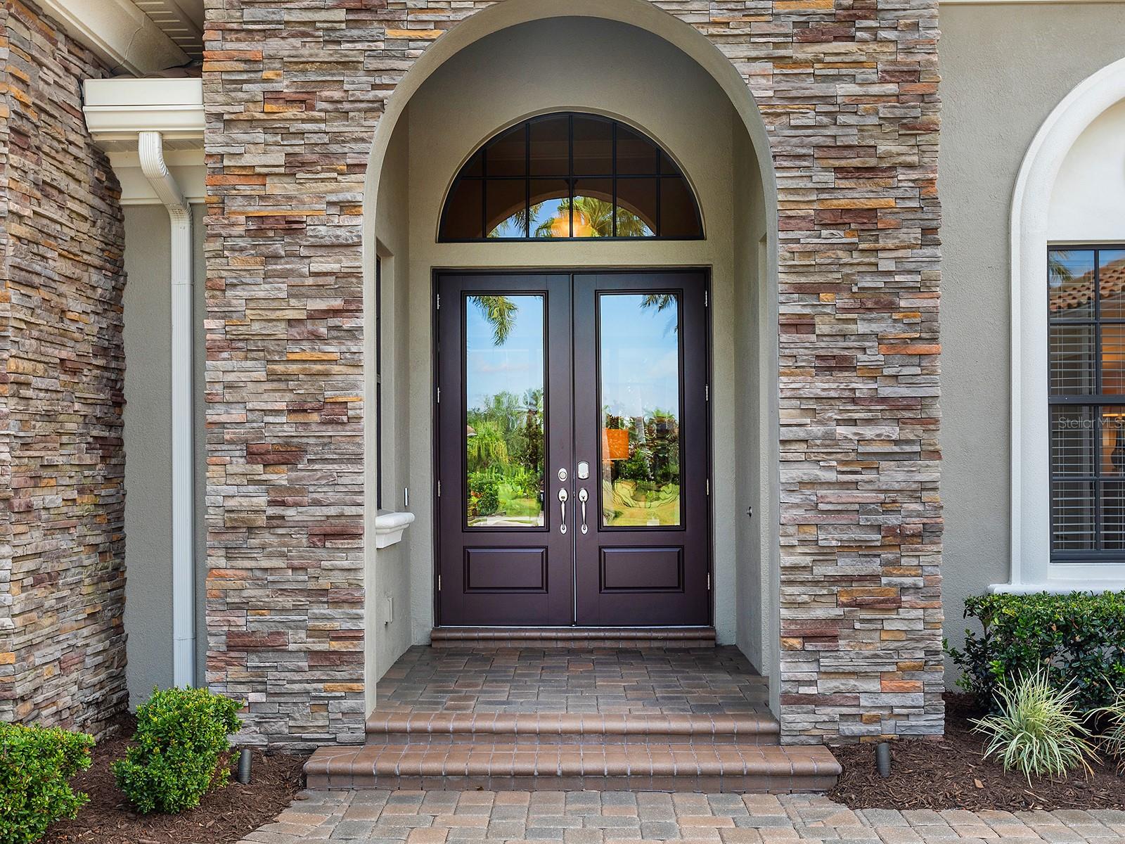 Listing Image #16