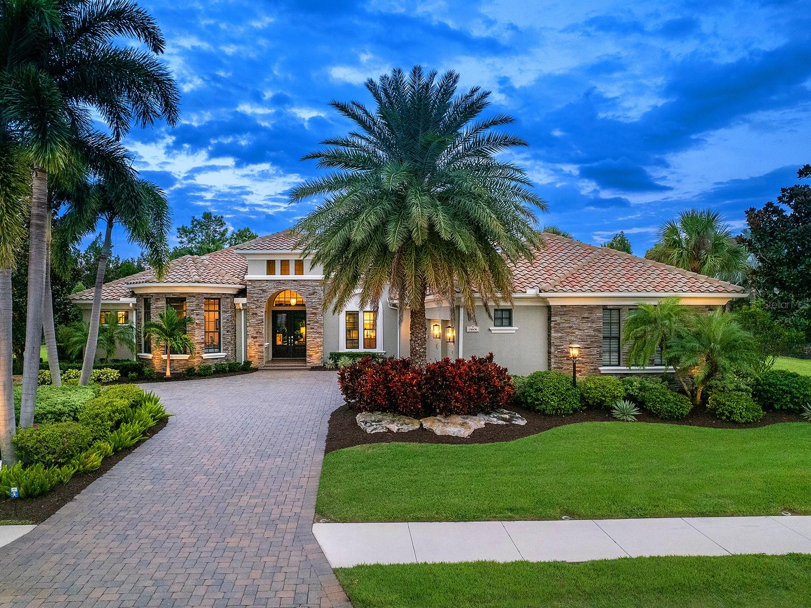 Listing Image #85
