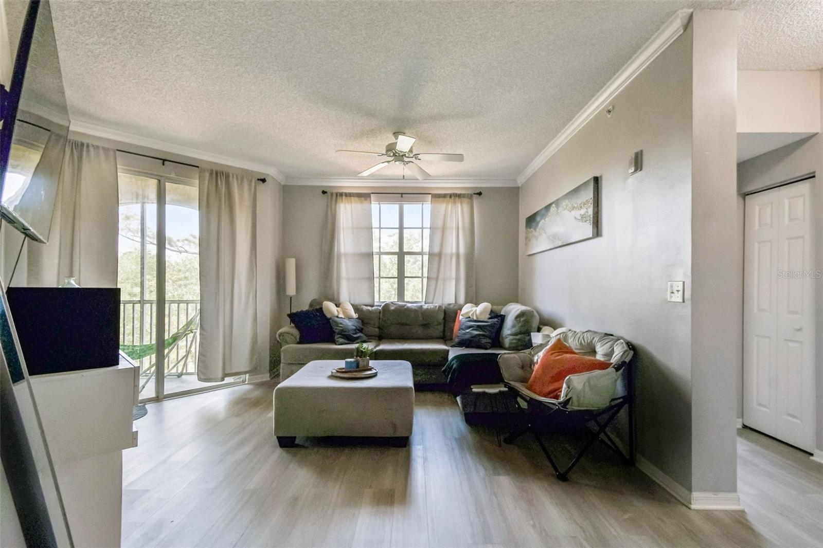 Listing Image #4