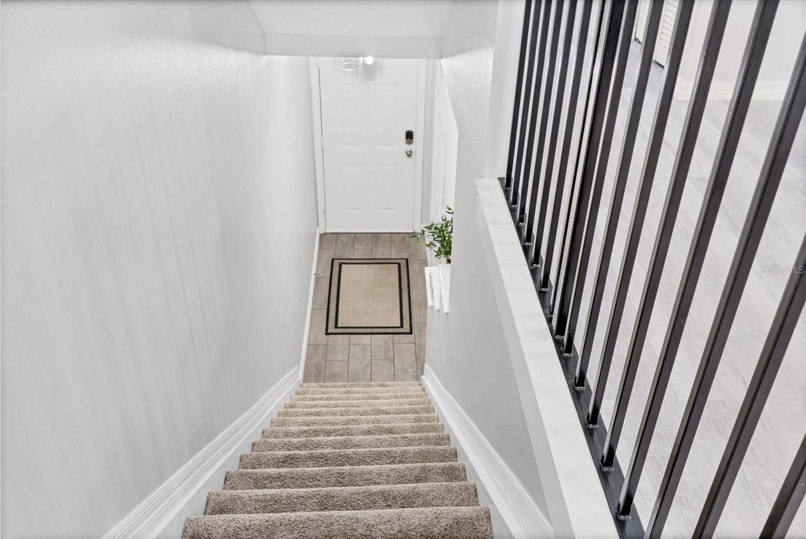 Listing Image #9