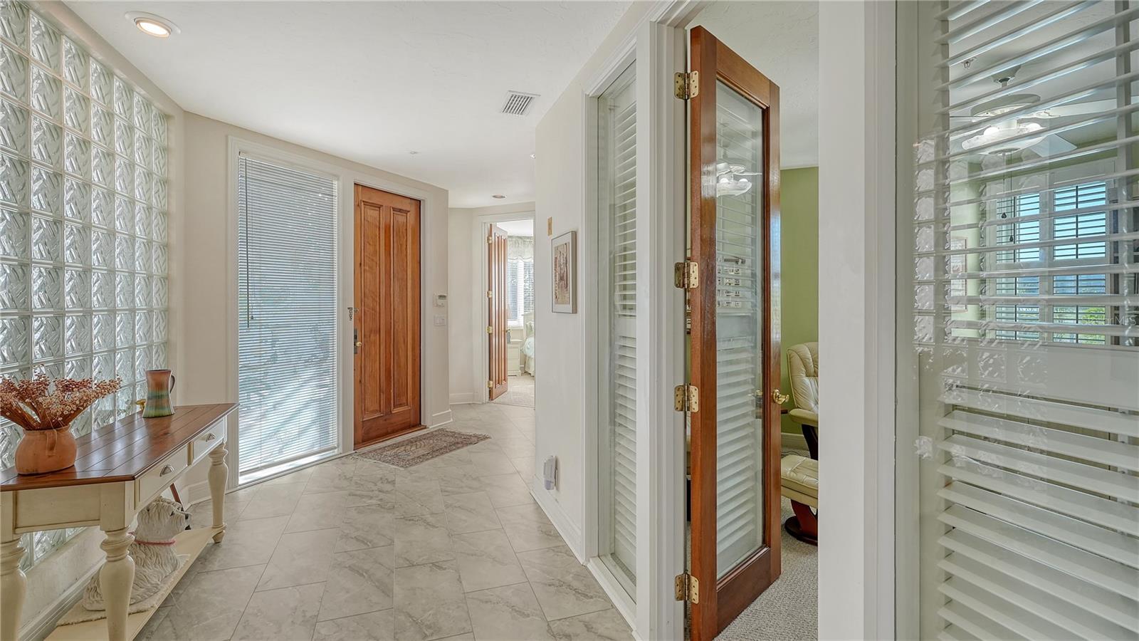 Listing Image #5