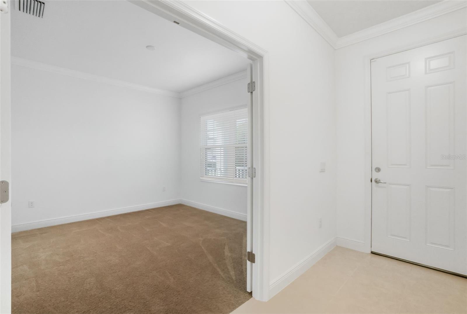 Listing Image #6