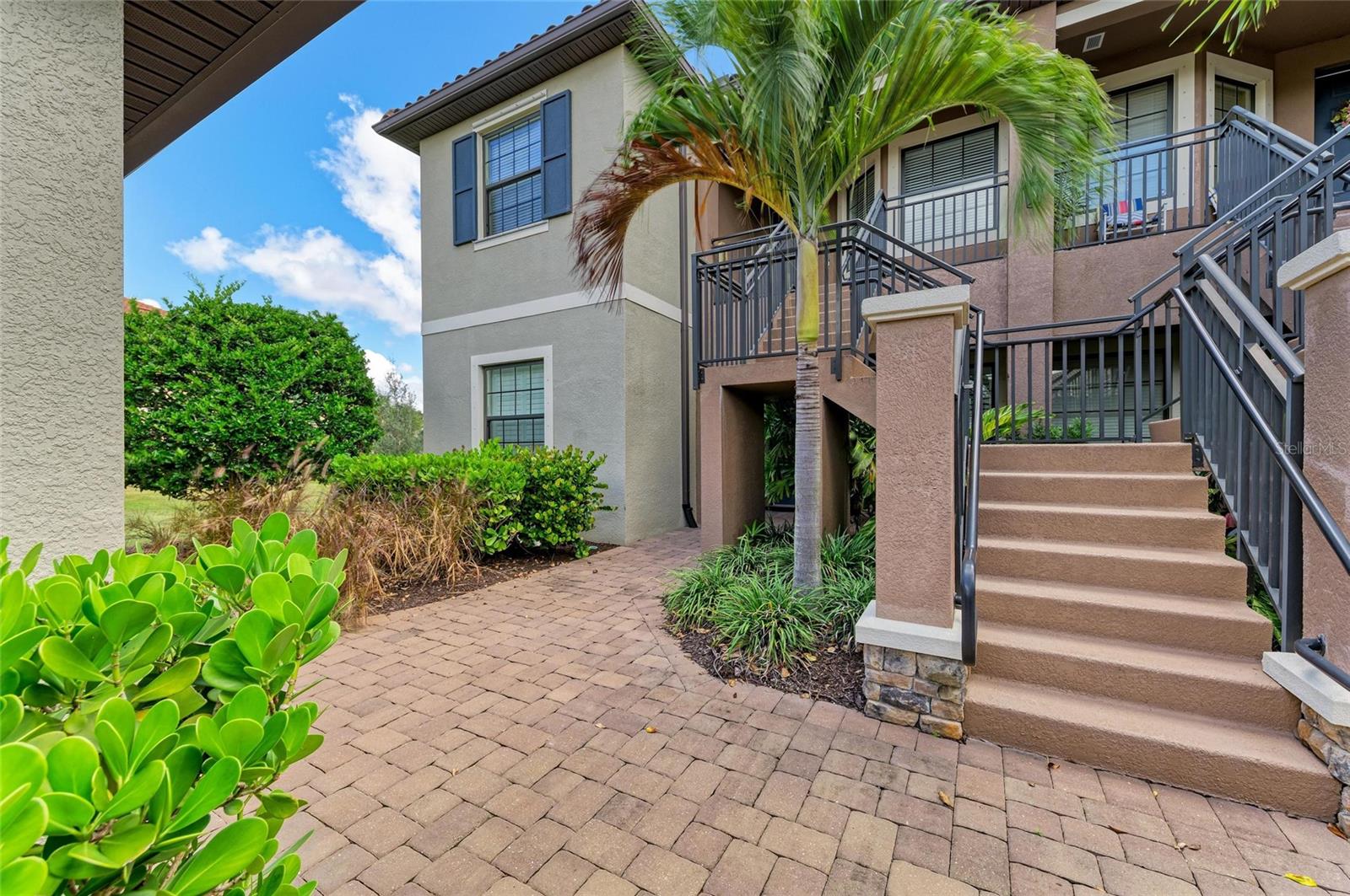 Listing Image #5