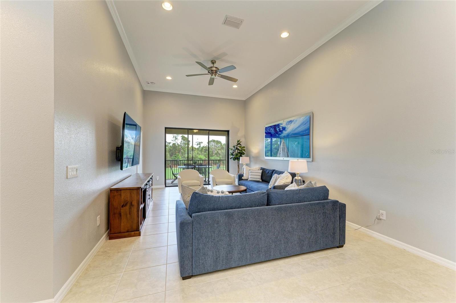 Listing Image #11