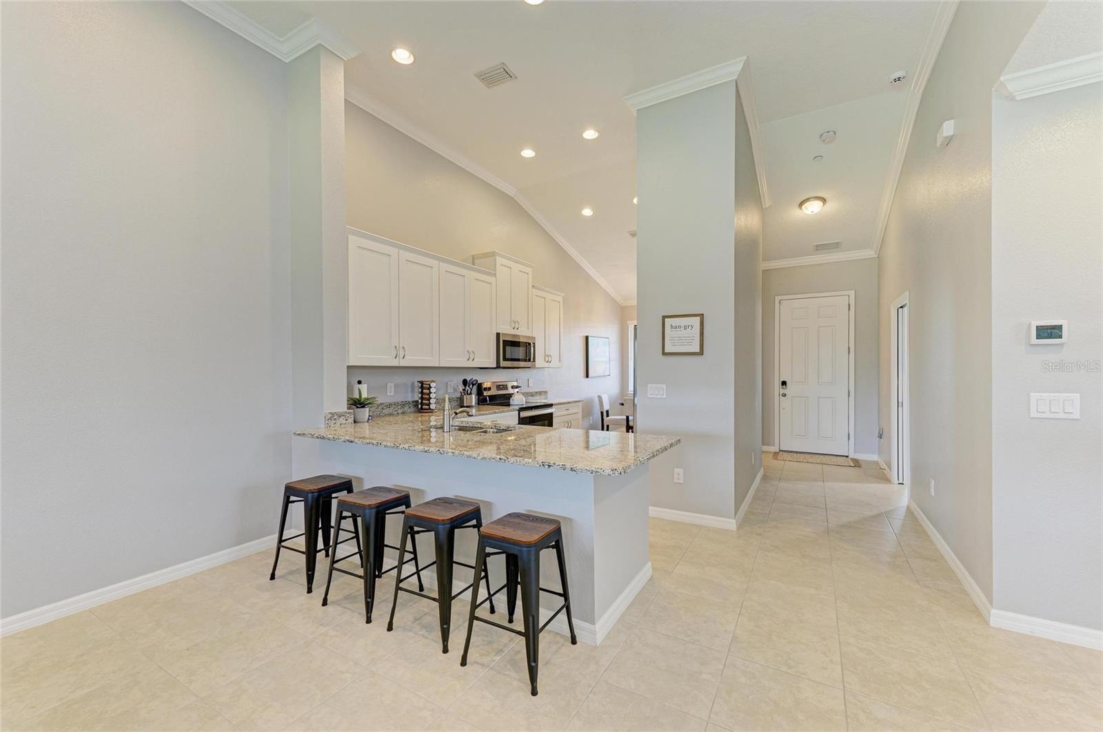Listing Image #12