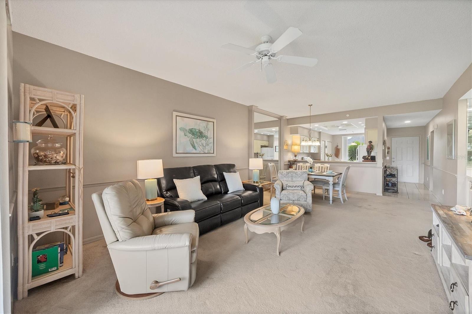Listing Image #11