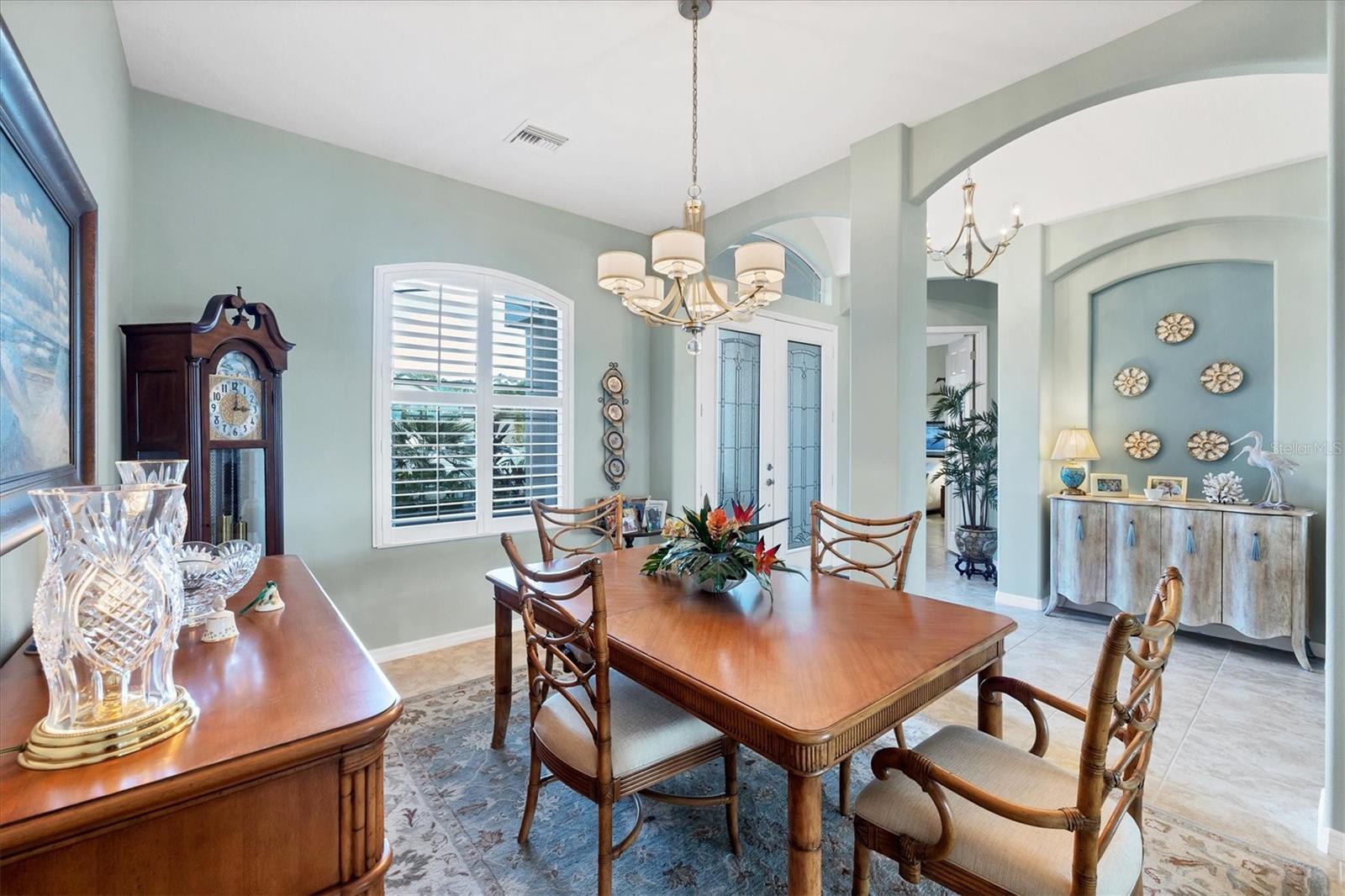 Listing Image #15