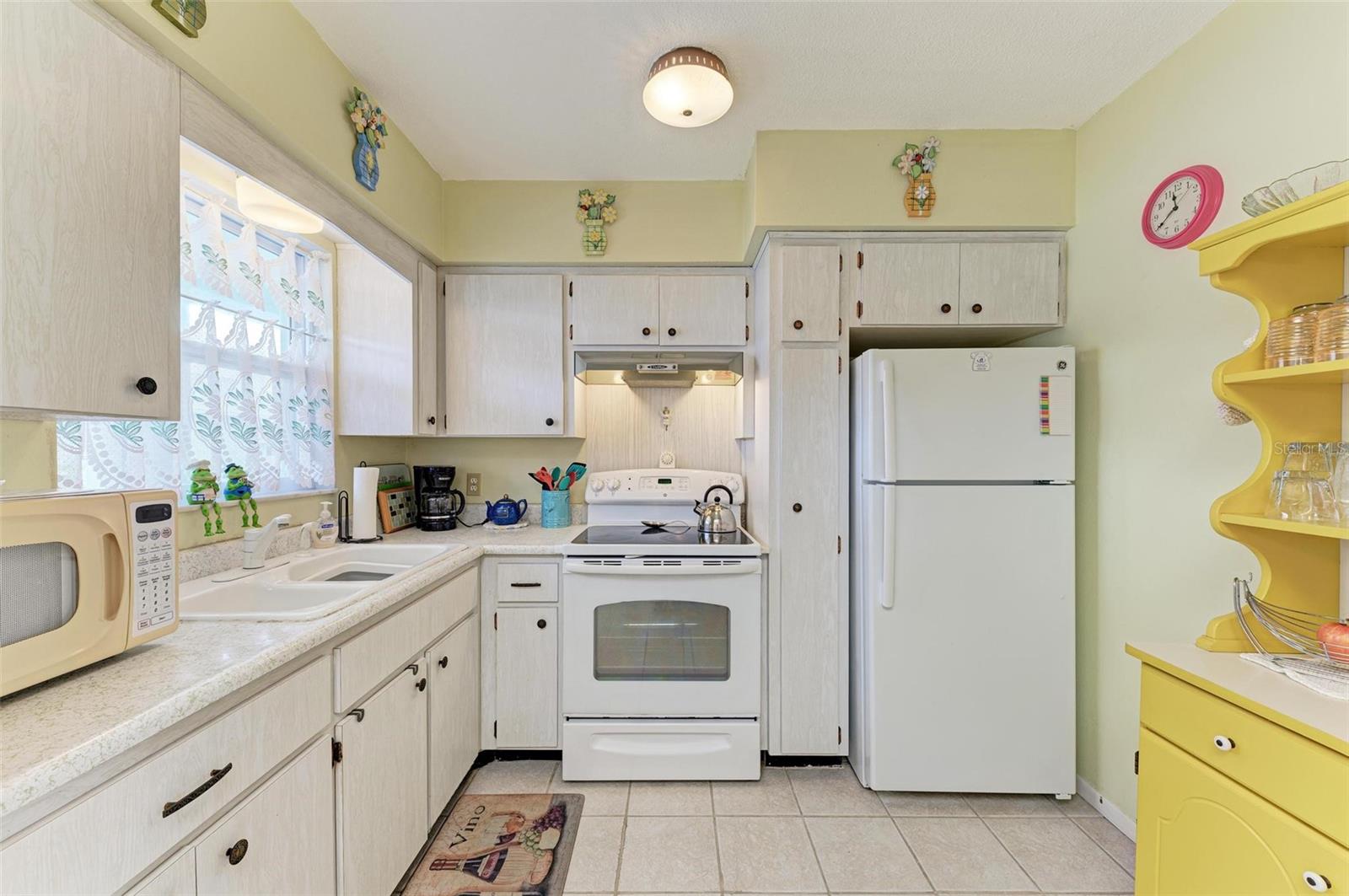 Listing Image #13