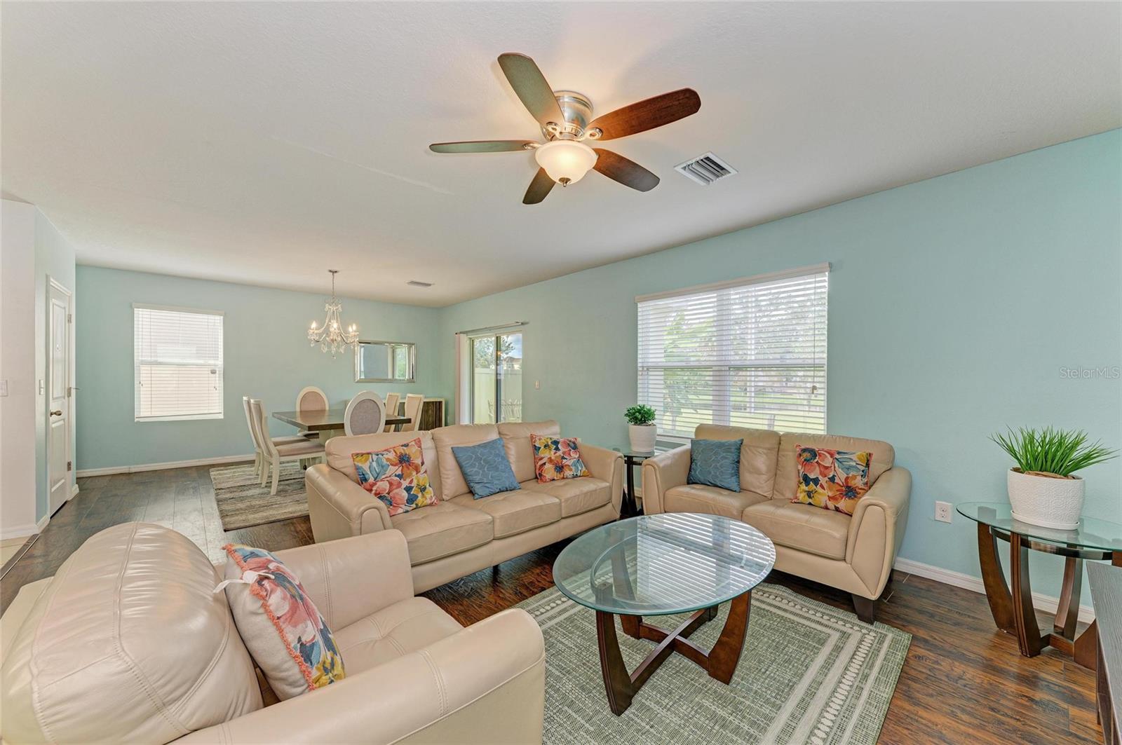 Listing Image #15