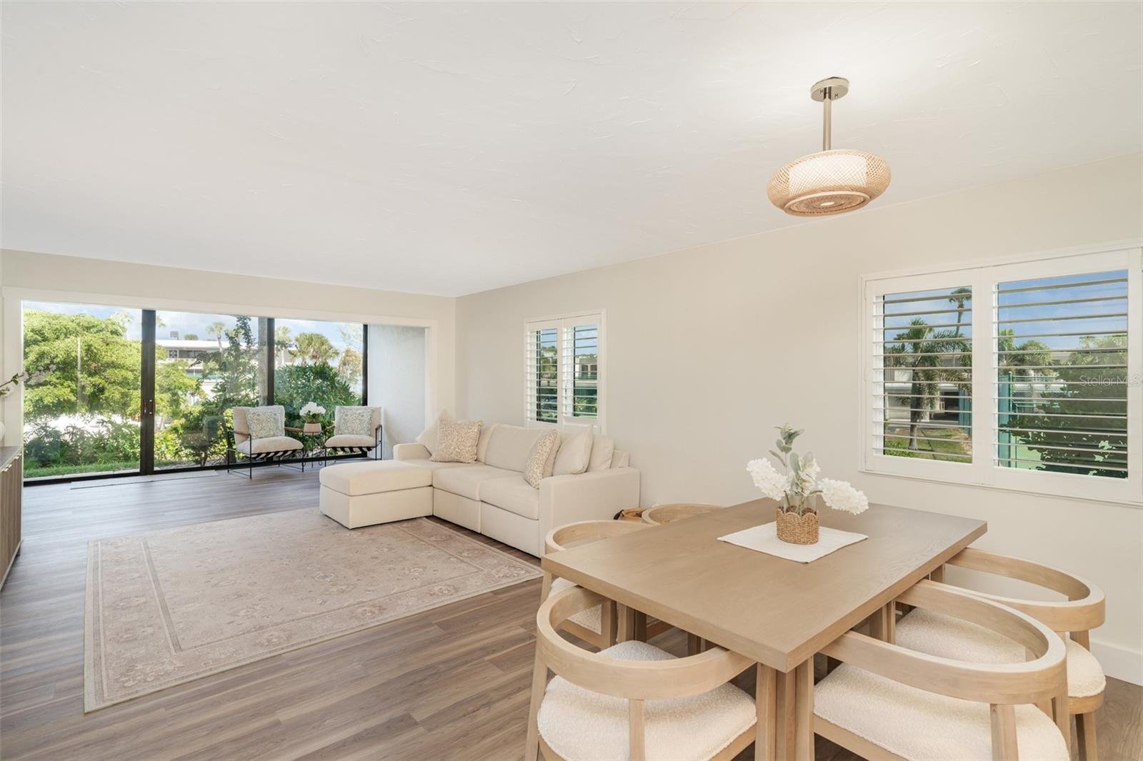 Listing Image #6