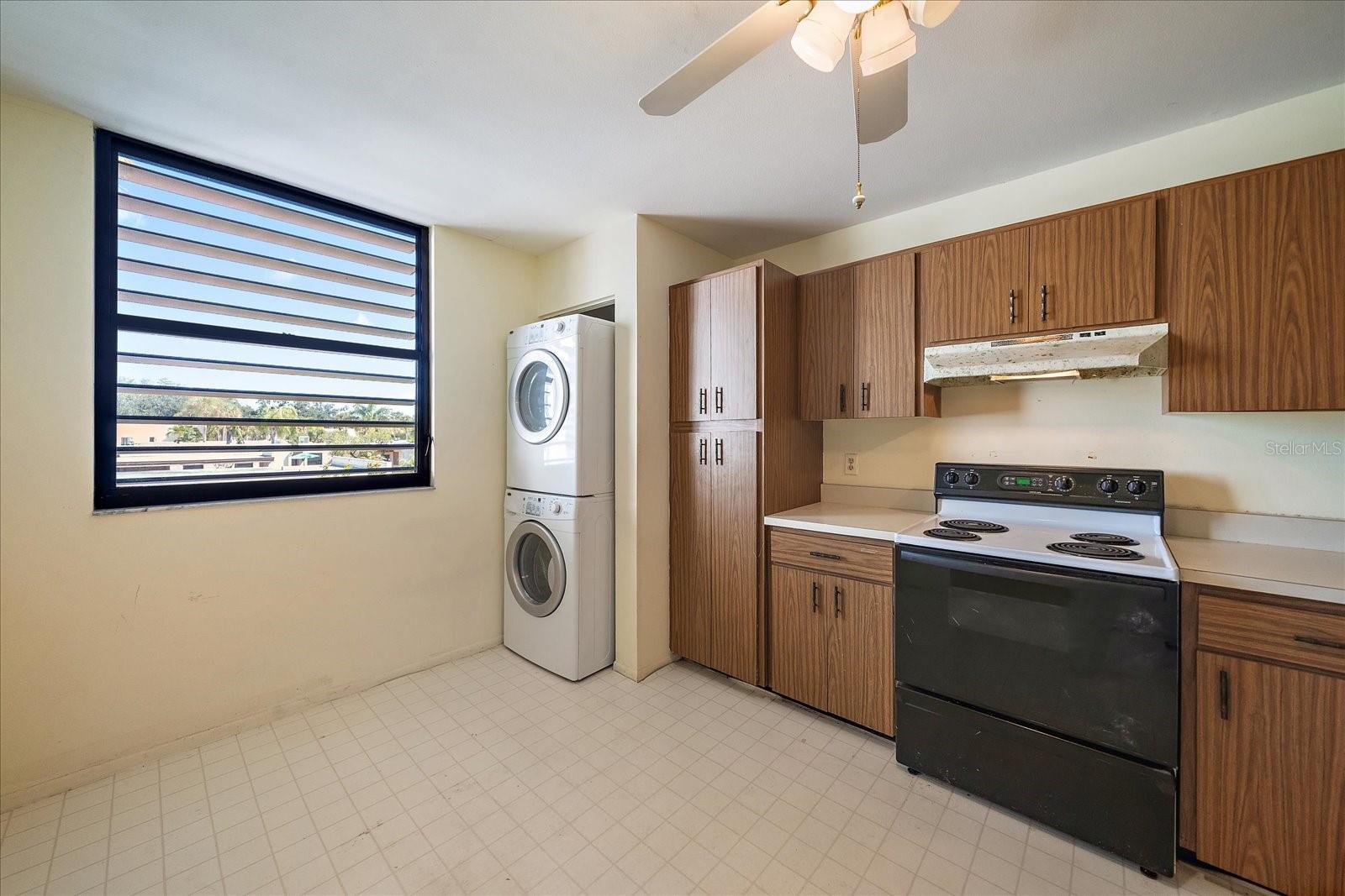 Listing Image #5