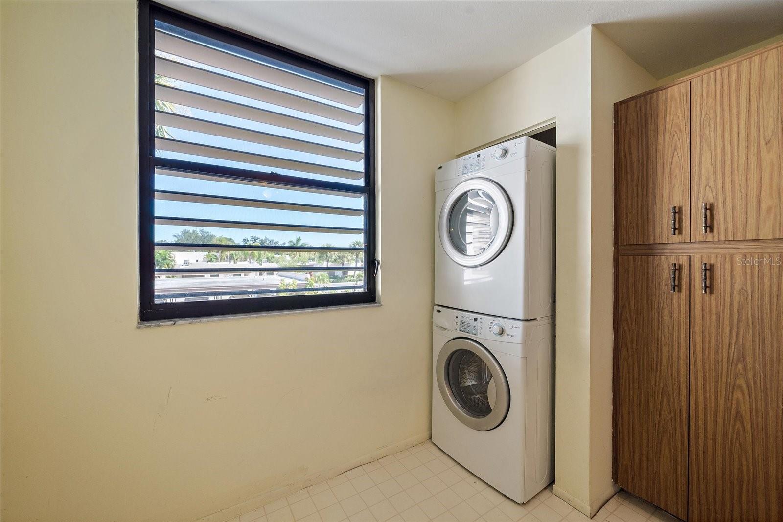 Listing Image #6