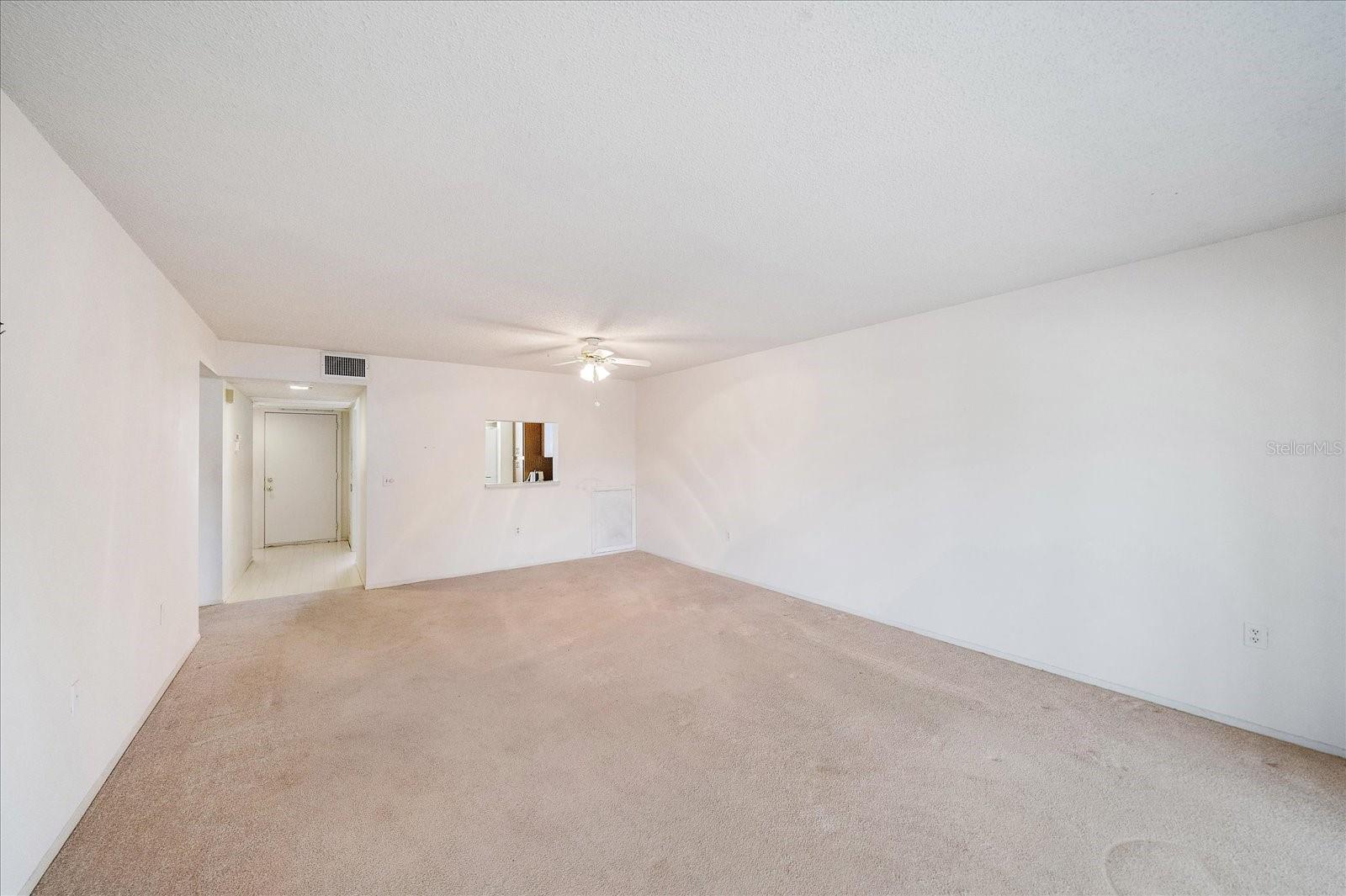 Listing Image #9