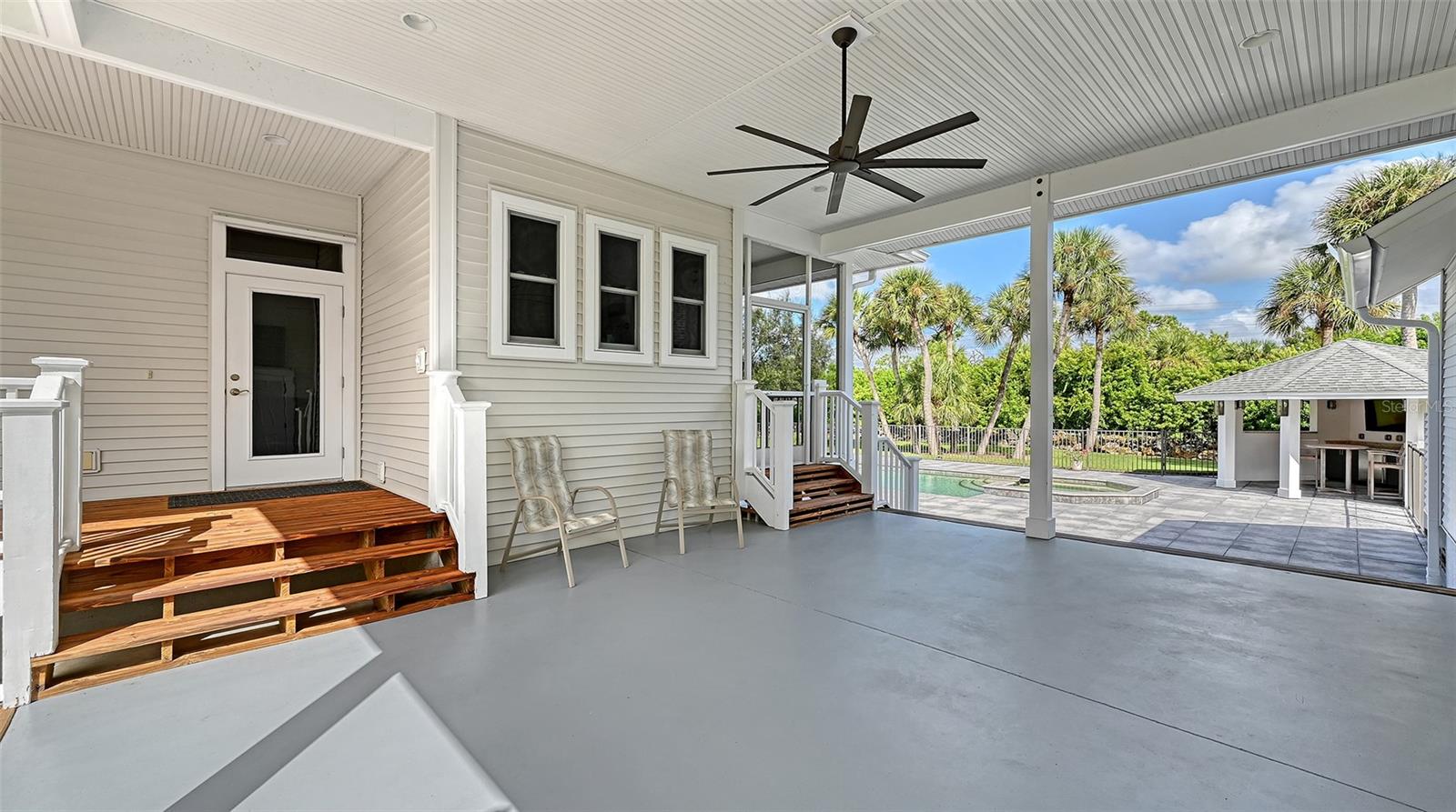 Listing Image #13