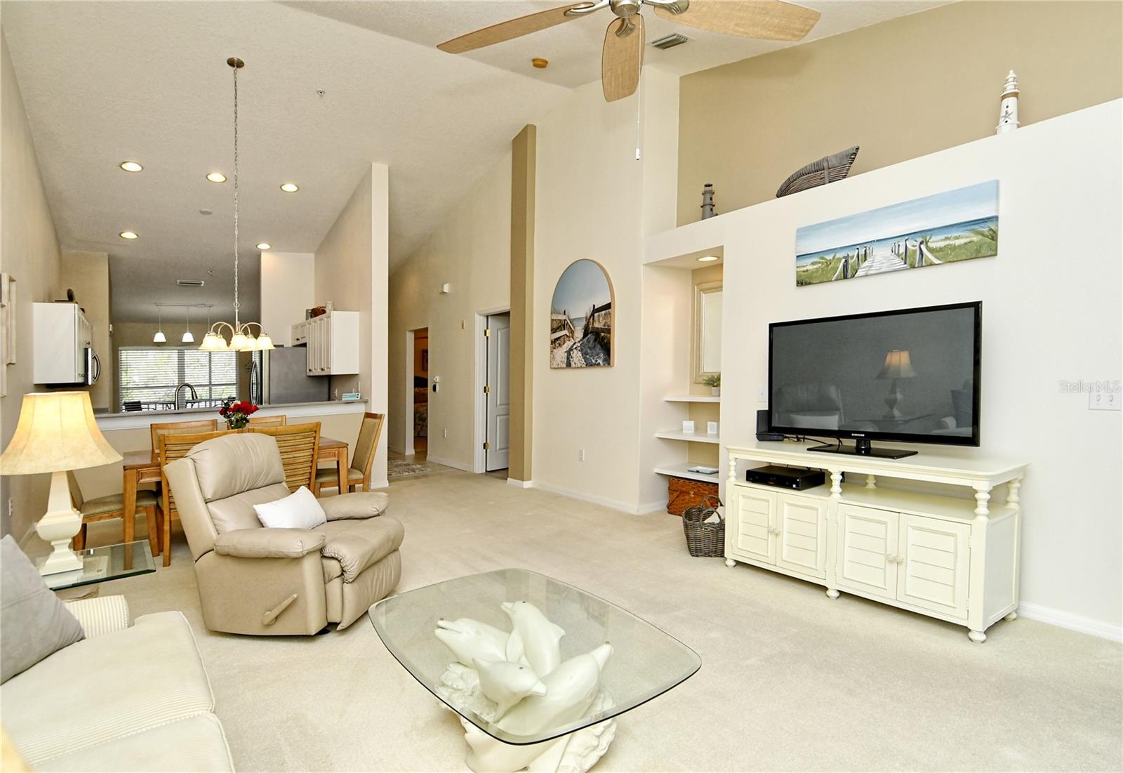 Listing Image #13