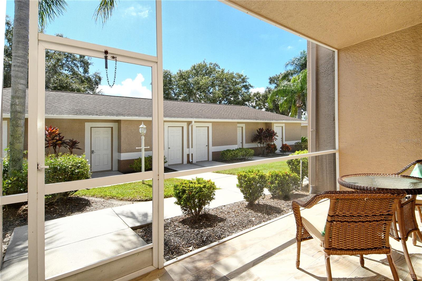 Listing Image #8