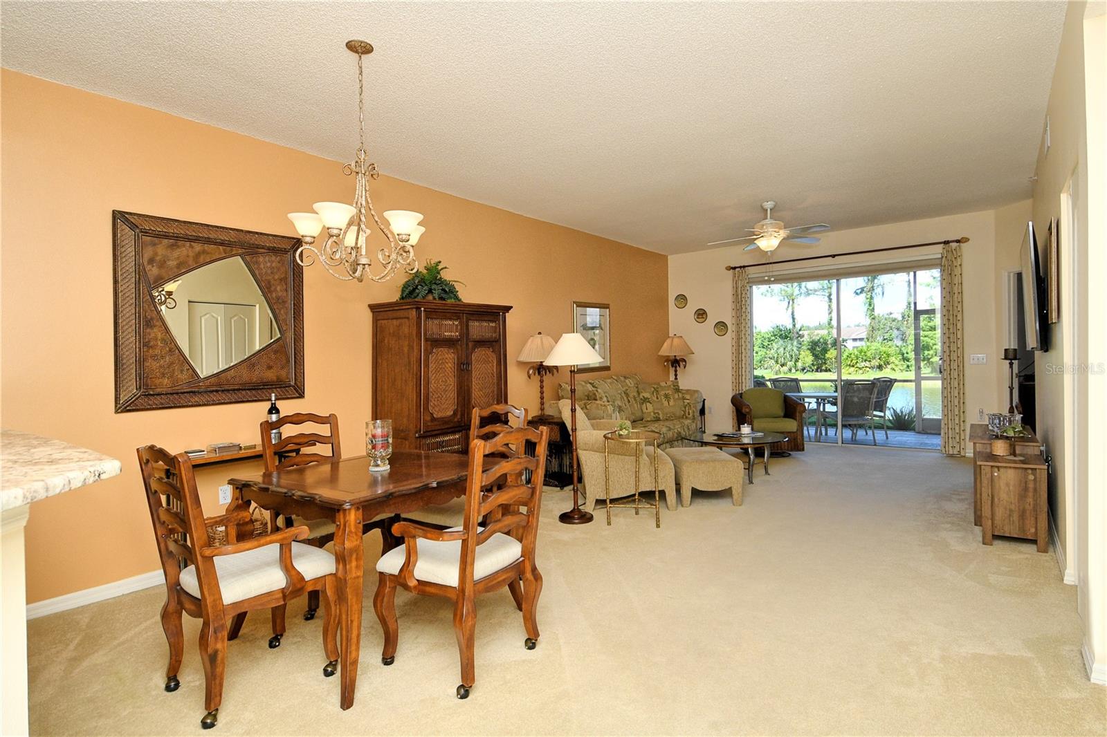 Listing Image #12