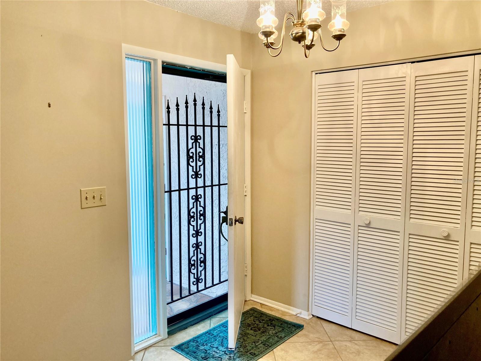 Listing Image #3