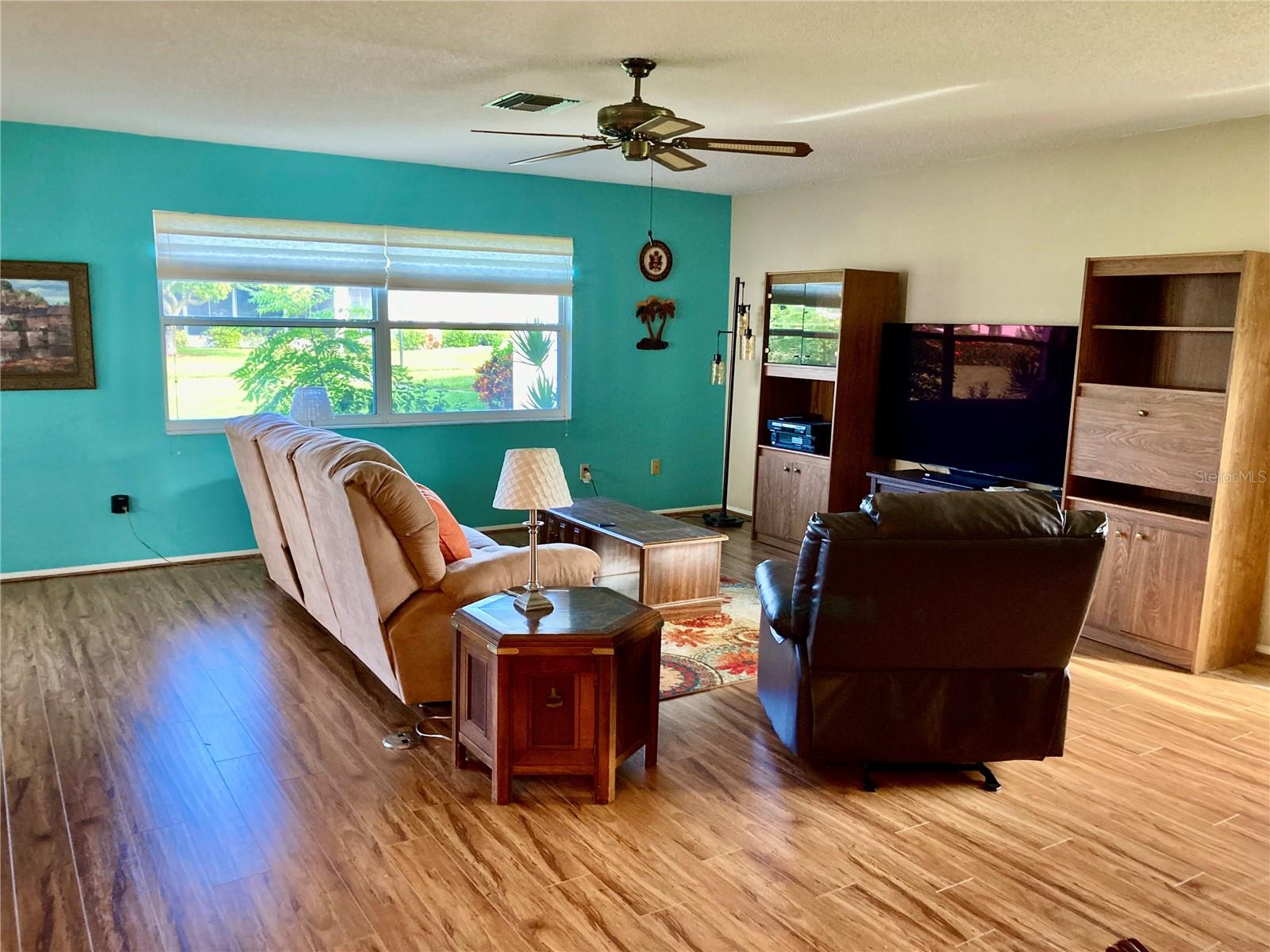 Listing Image #6