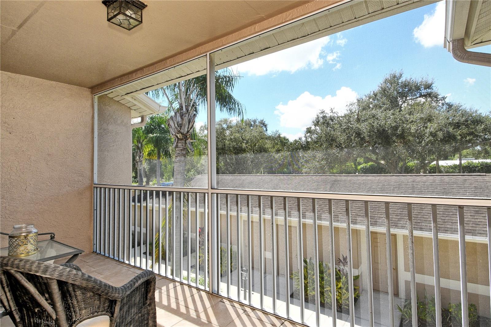 Listing Image #8