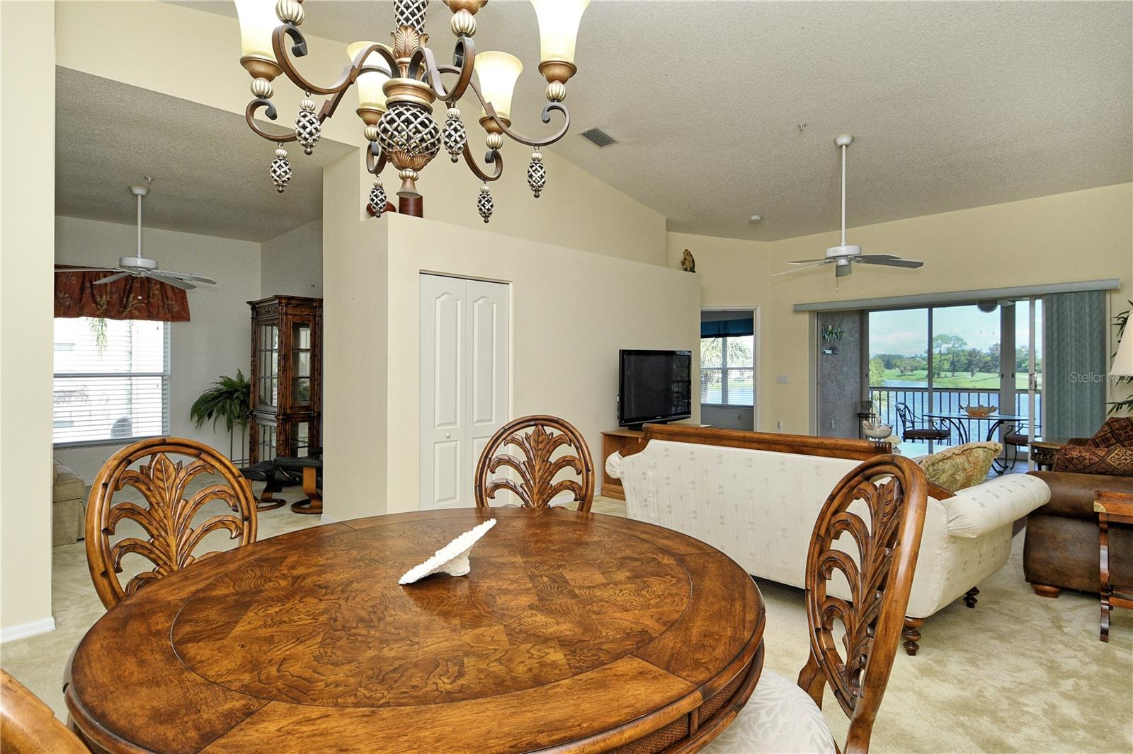Listing Image #13