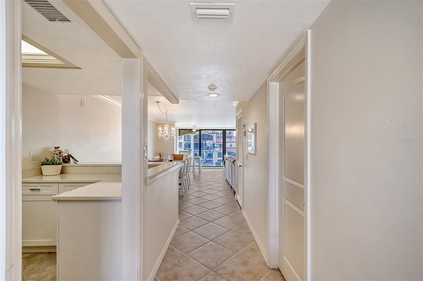 Listing Image #7