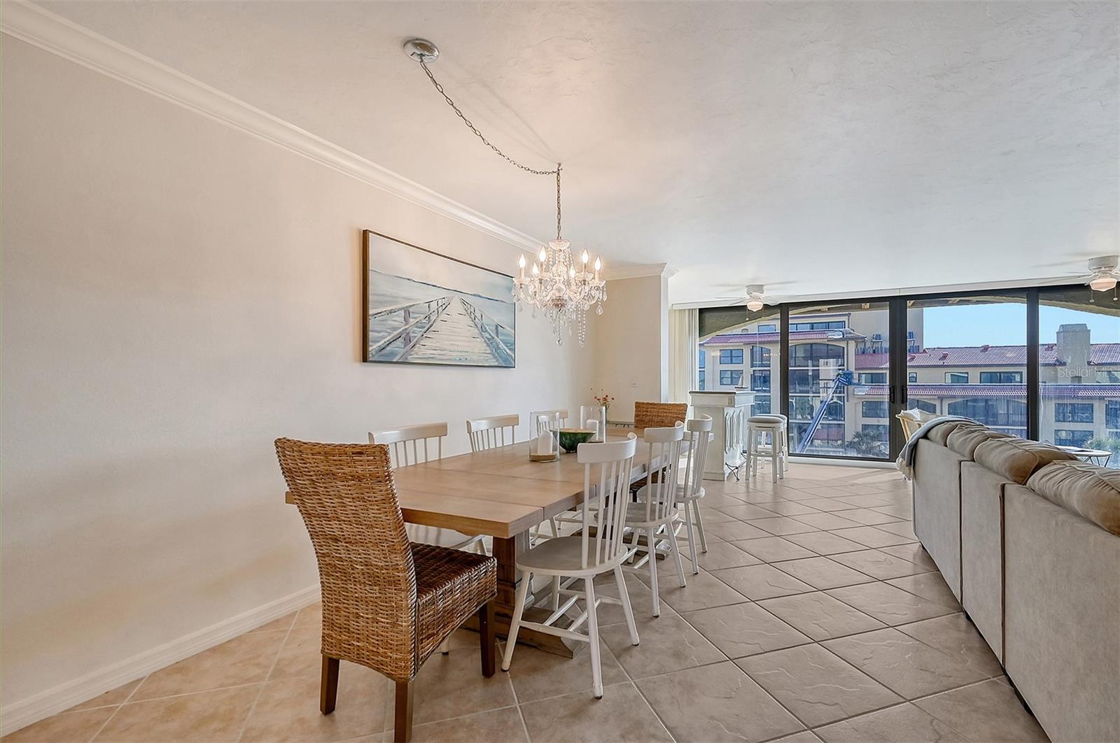 Listing Image #8