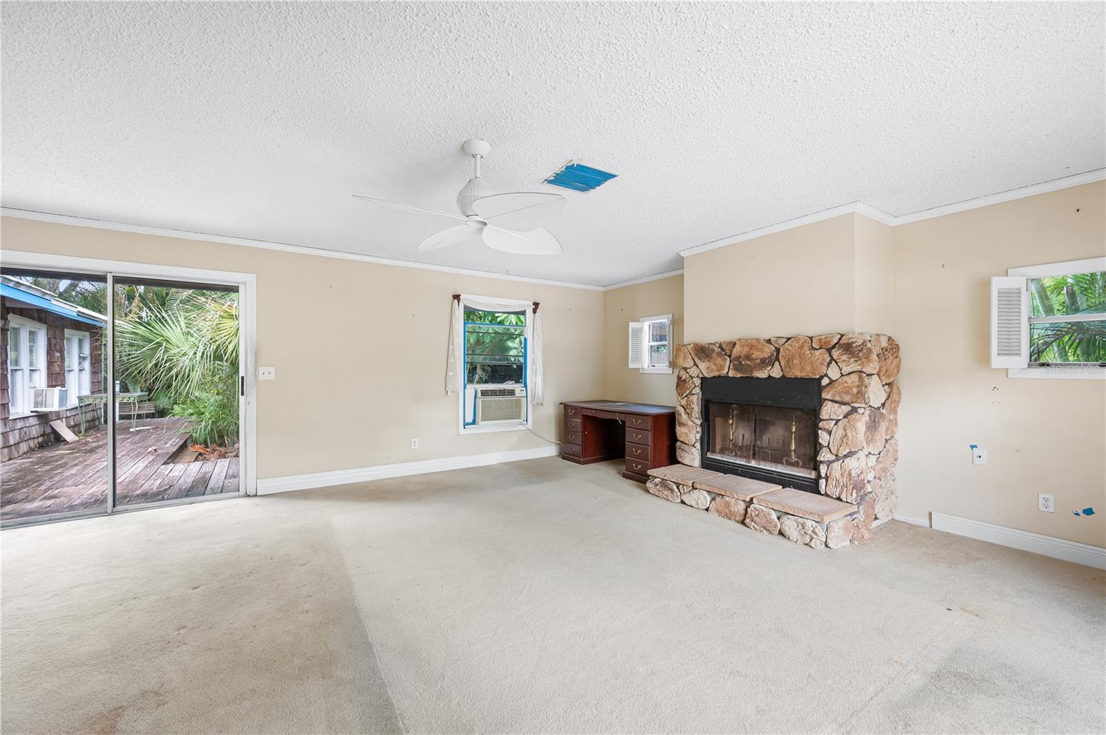 Listing Image #14