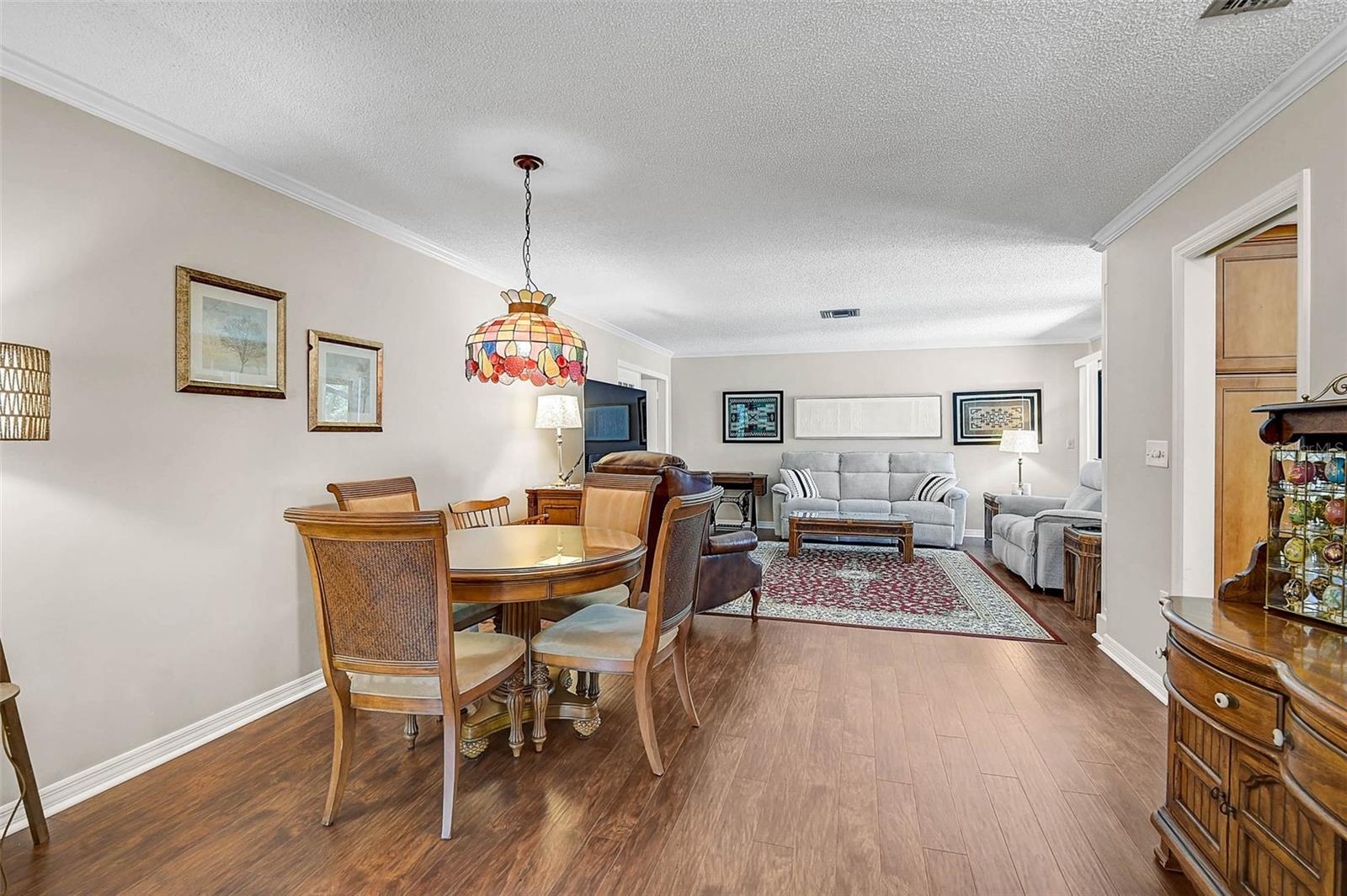 Listing Image #6
