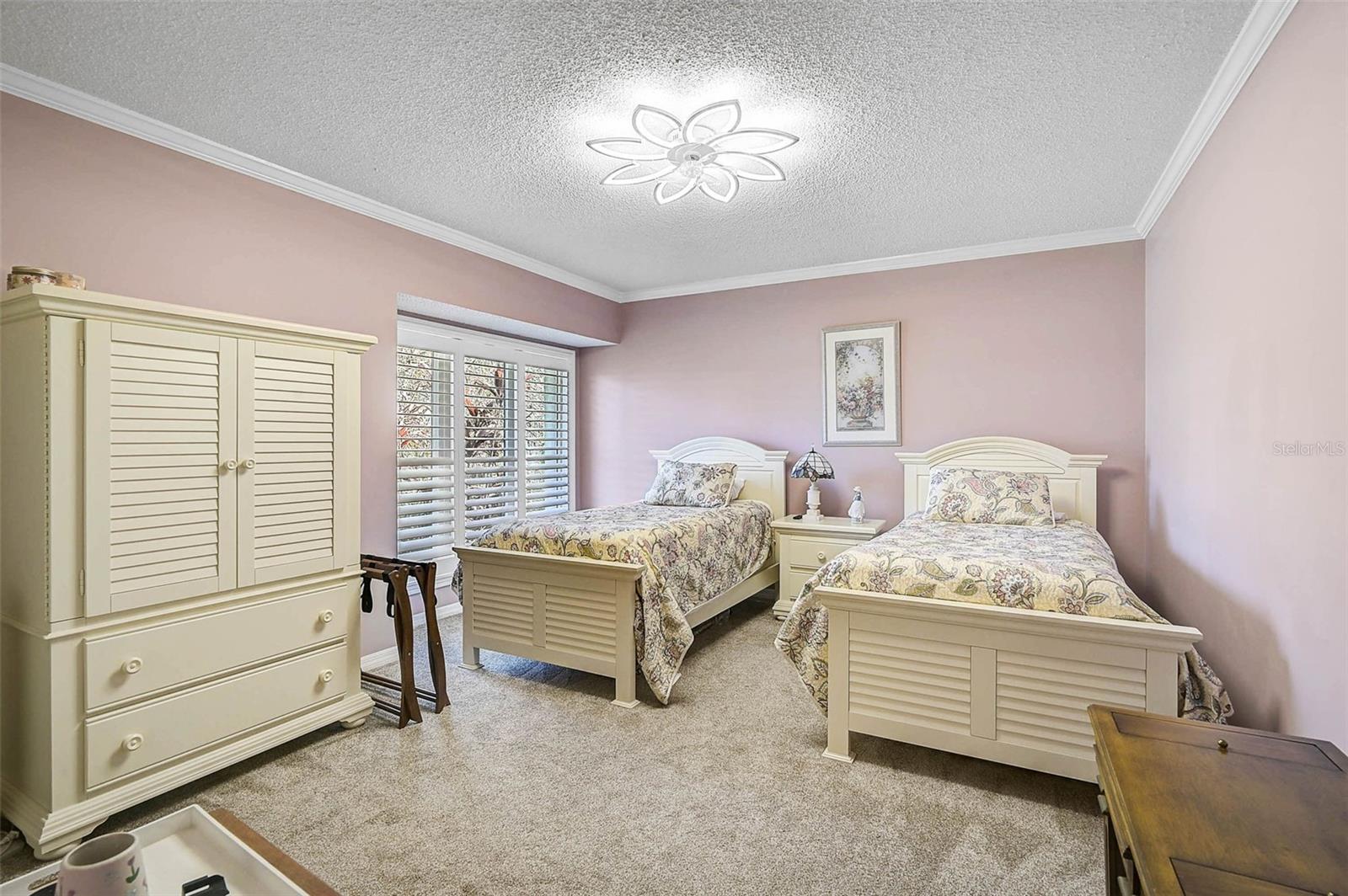 Listing Image #14