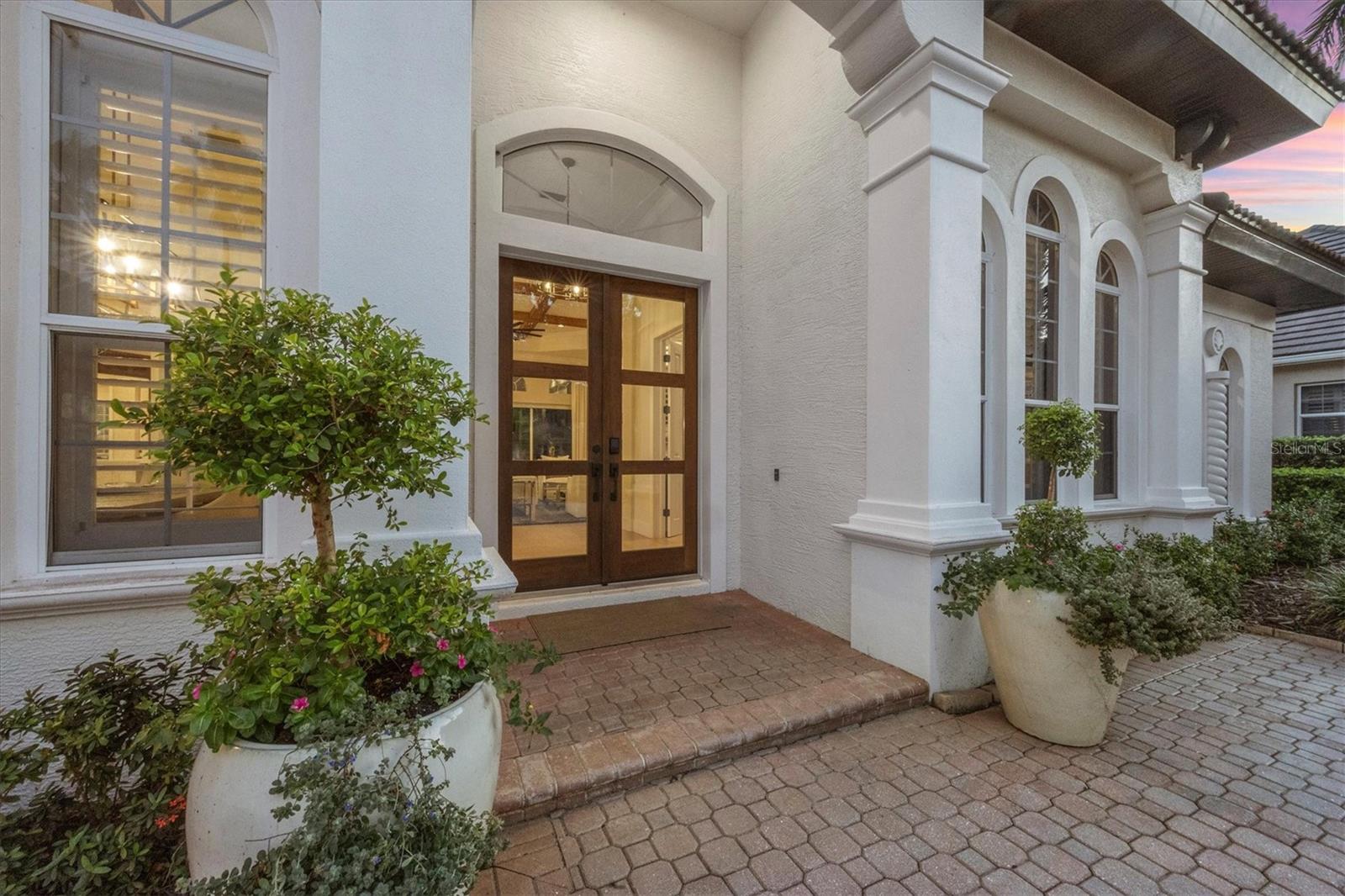 Listing Image #3