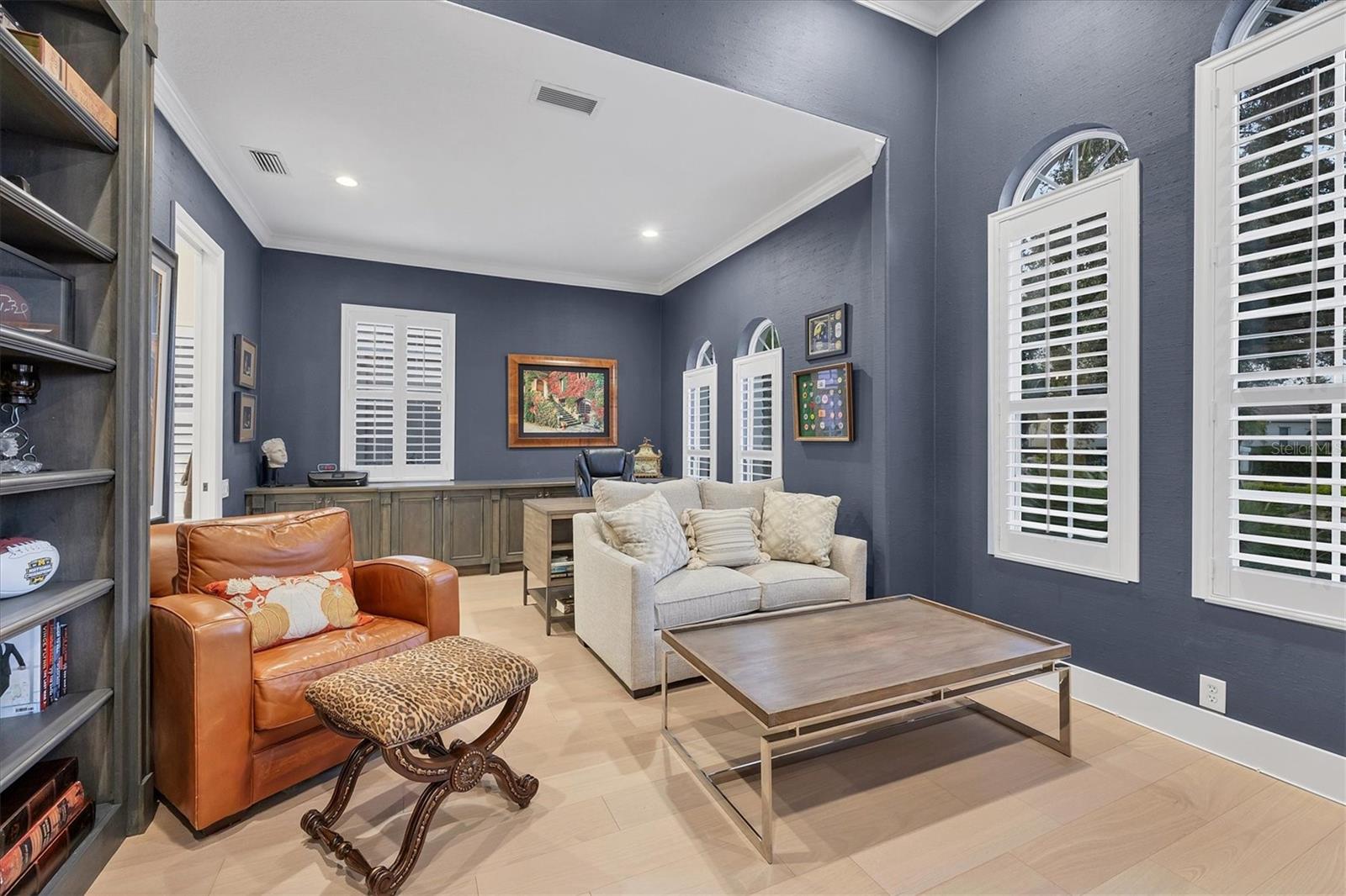 Listing Image #15