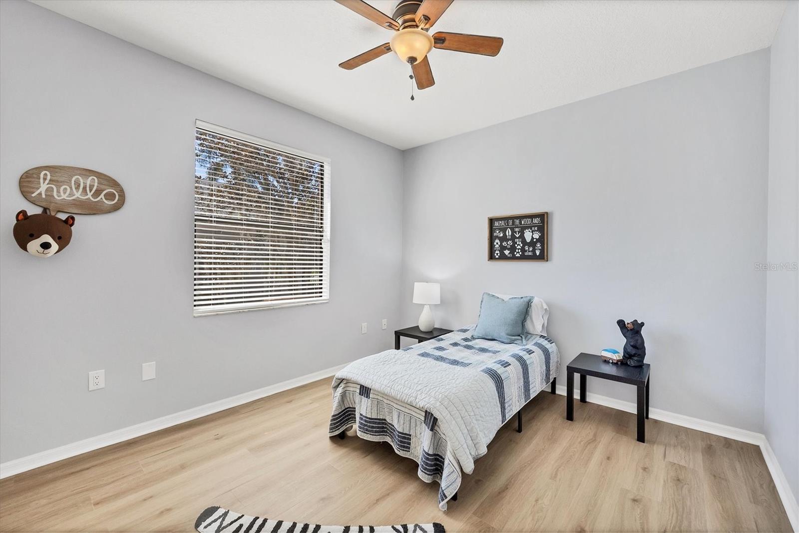 Listing Image #23