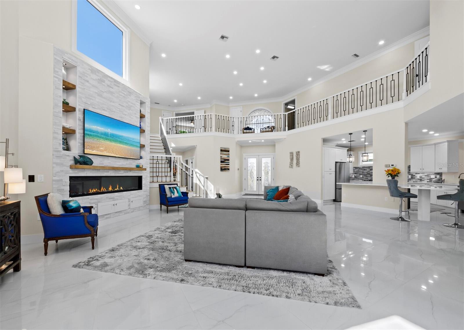 Listing Image #4