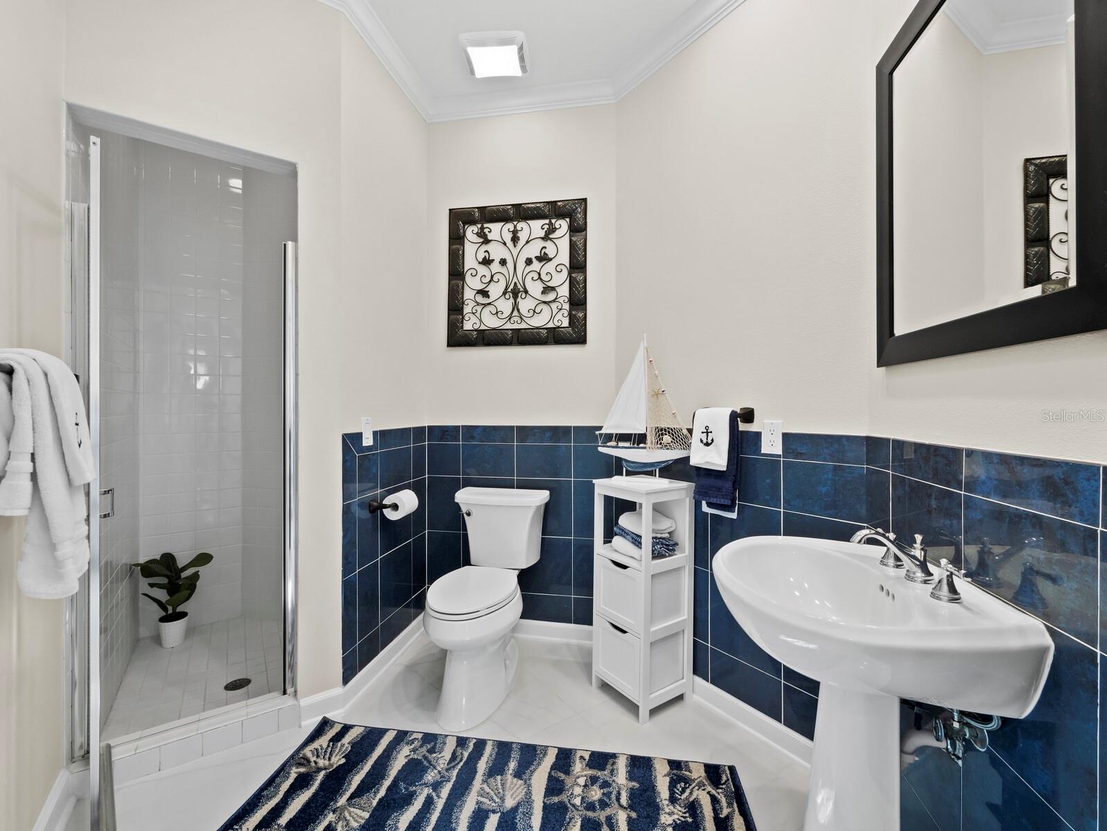 Listing Image #24