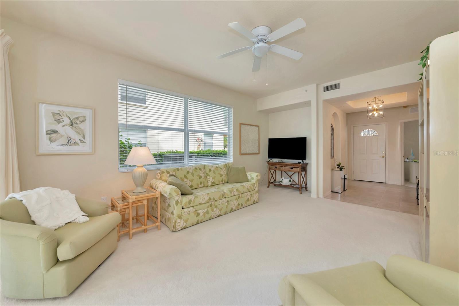 Listing Image #7
