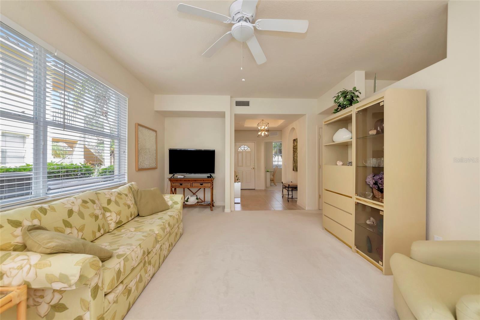 Listing Image #8