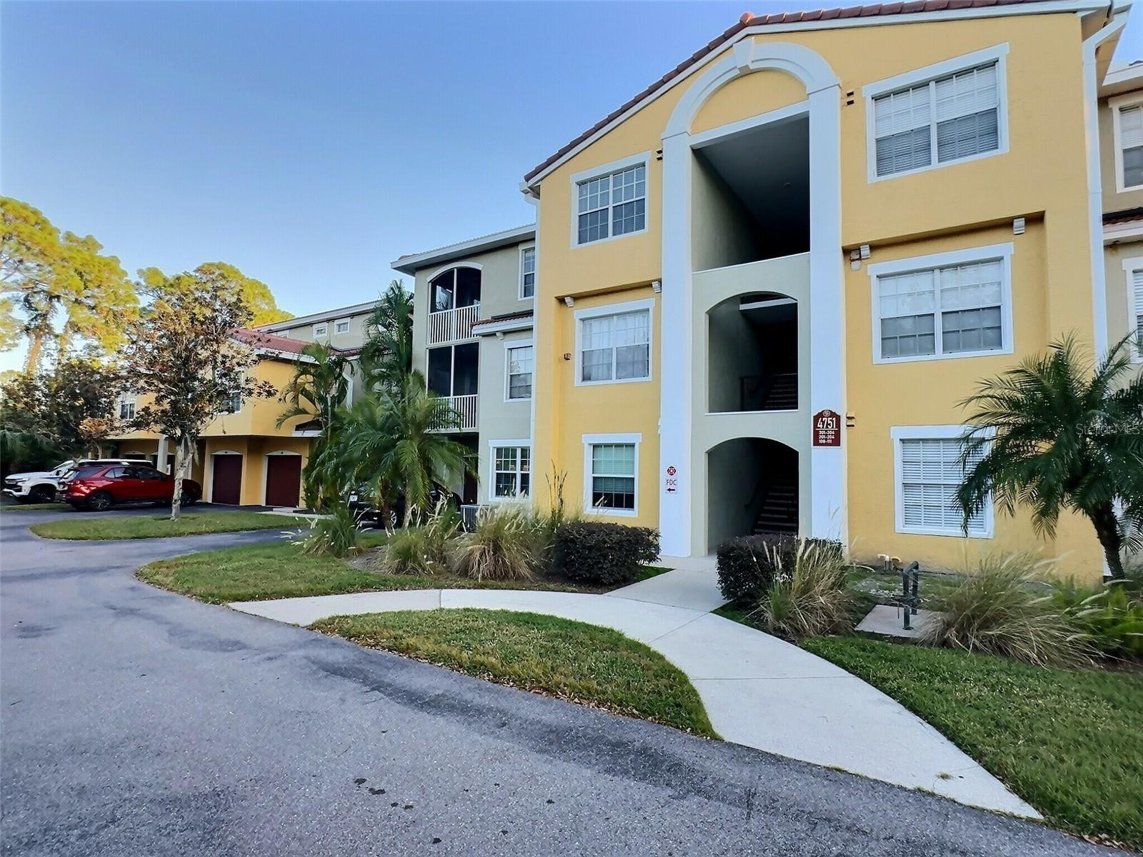 Listing Image #3