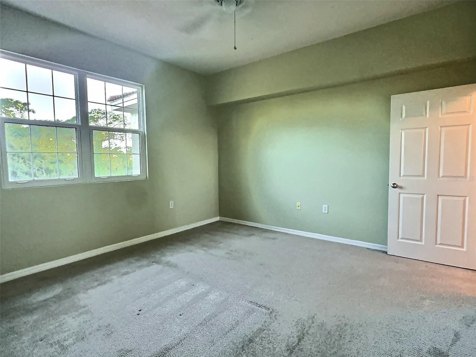Listing Image #7